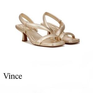 Vince
Women's Natural Coline Slingback
Sandal size 7 NEW Color: Champagne